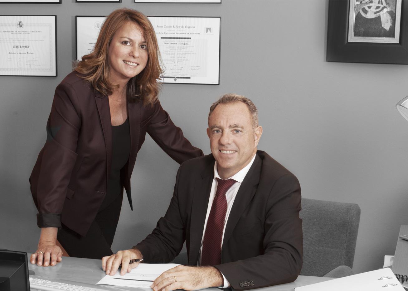 Jordi Català y Gemma Reinón, abogados expertos en accidentes